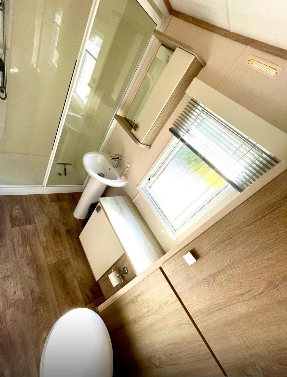 Сasa de vacaciones Platinium Standard Luxury And Modern Static Caravan At Clarach Bay